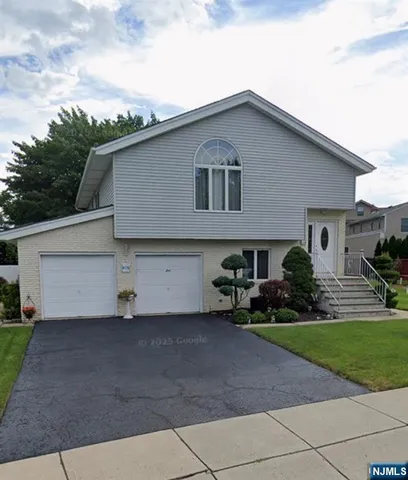 $5,500 | 1 Louis Street, Saddle Brook, NJ 07663