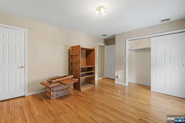 $5,500 | 1 Louis Street, Saddle Brook, NJ 07663