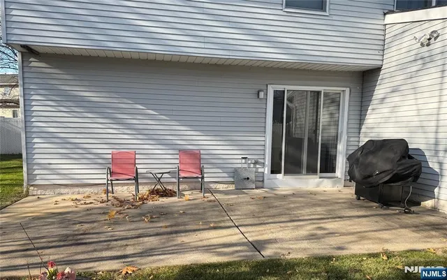 $5,500 | 1 Louis Street, Saddle Brook, NJ 07663