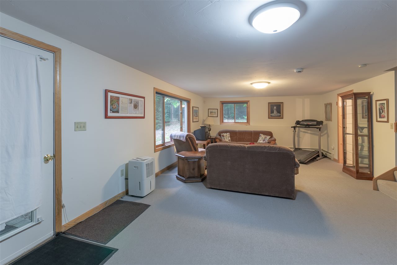 37 Beacon Hill Road Thornton, NH 03285 - Photo 13 of 39