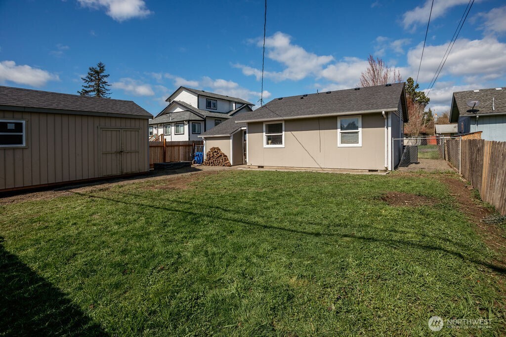 3025 Florida Street Longview, WA 98632 - Photo 17 of 18