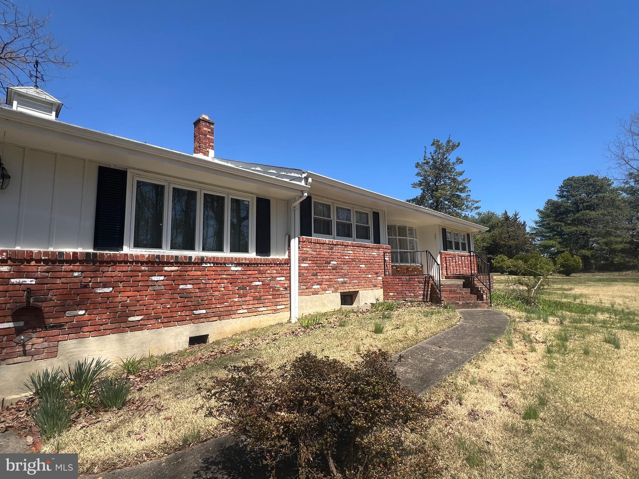 205 Hendricks Avenue Atco, NJ 08004 - Photo 2 of 13