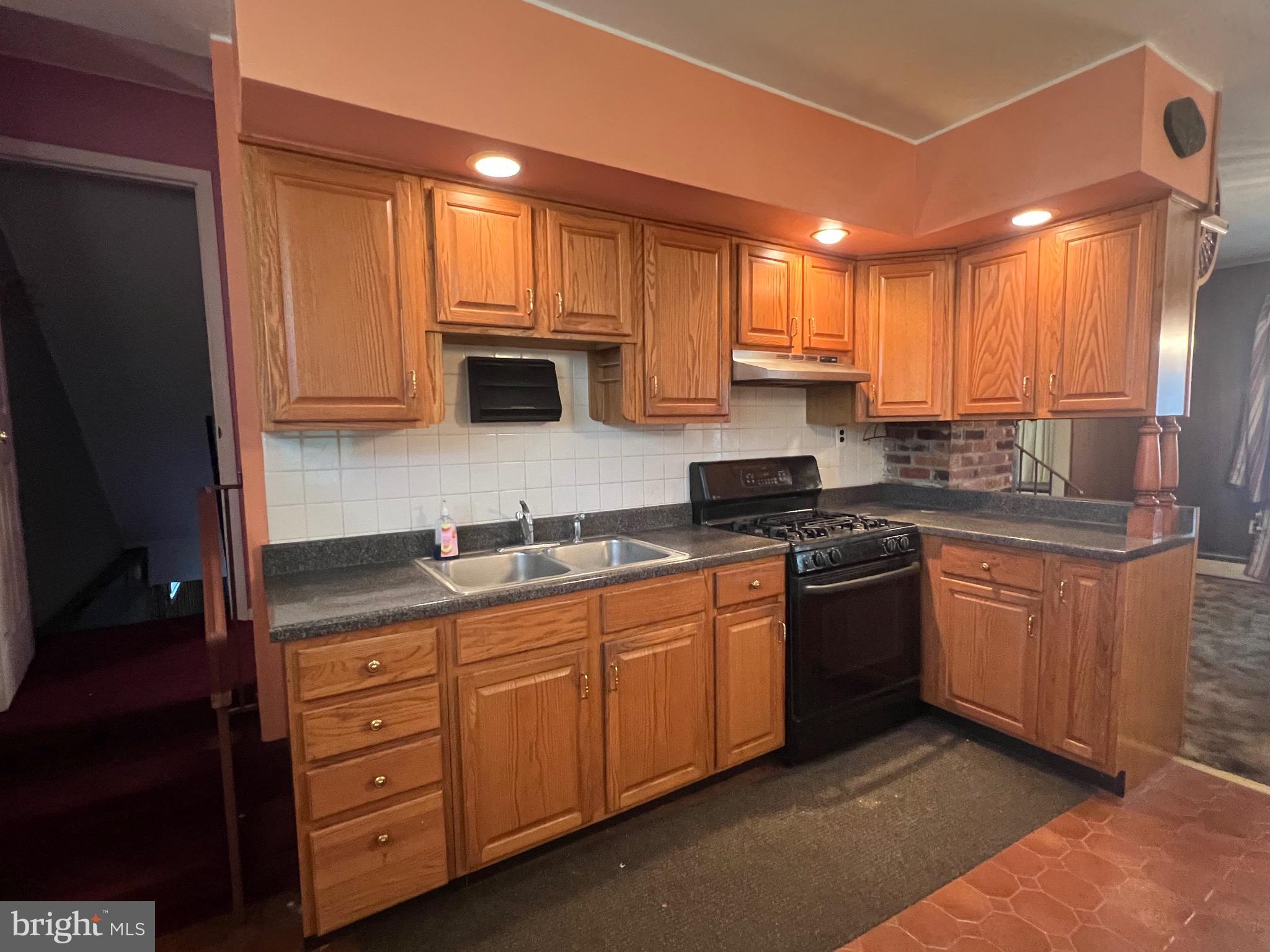 205 Hendricks Avenue Atco, NJ 08004 - Photo 7 of 13