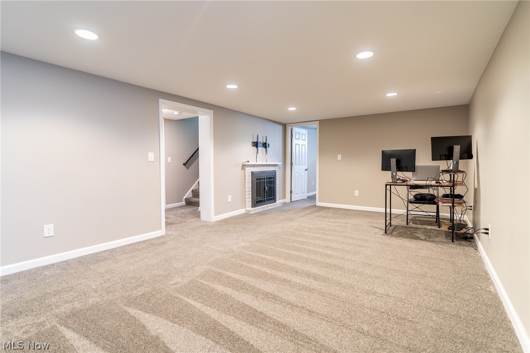 7564 Webster Road Cleveland, OH 44130 - Photo 17 of 26 Gallery Image 17