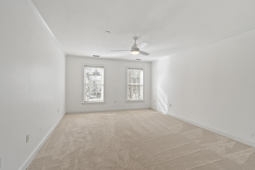 10 Crowninshield Street, Unit 303 Peabody, MA 01960 - Photo 16 of 32