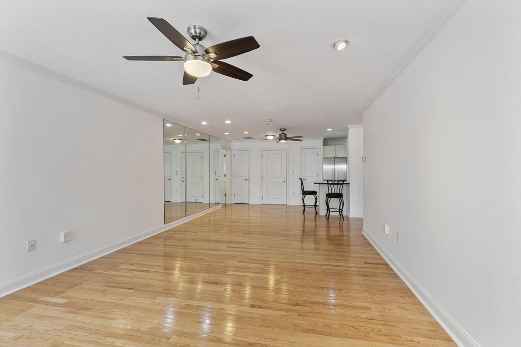 10 Crowninshield Street, Unit 303 Peabody, MA 01960 - Photo 9 of 32