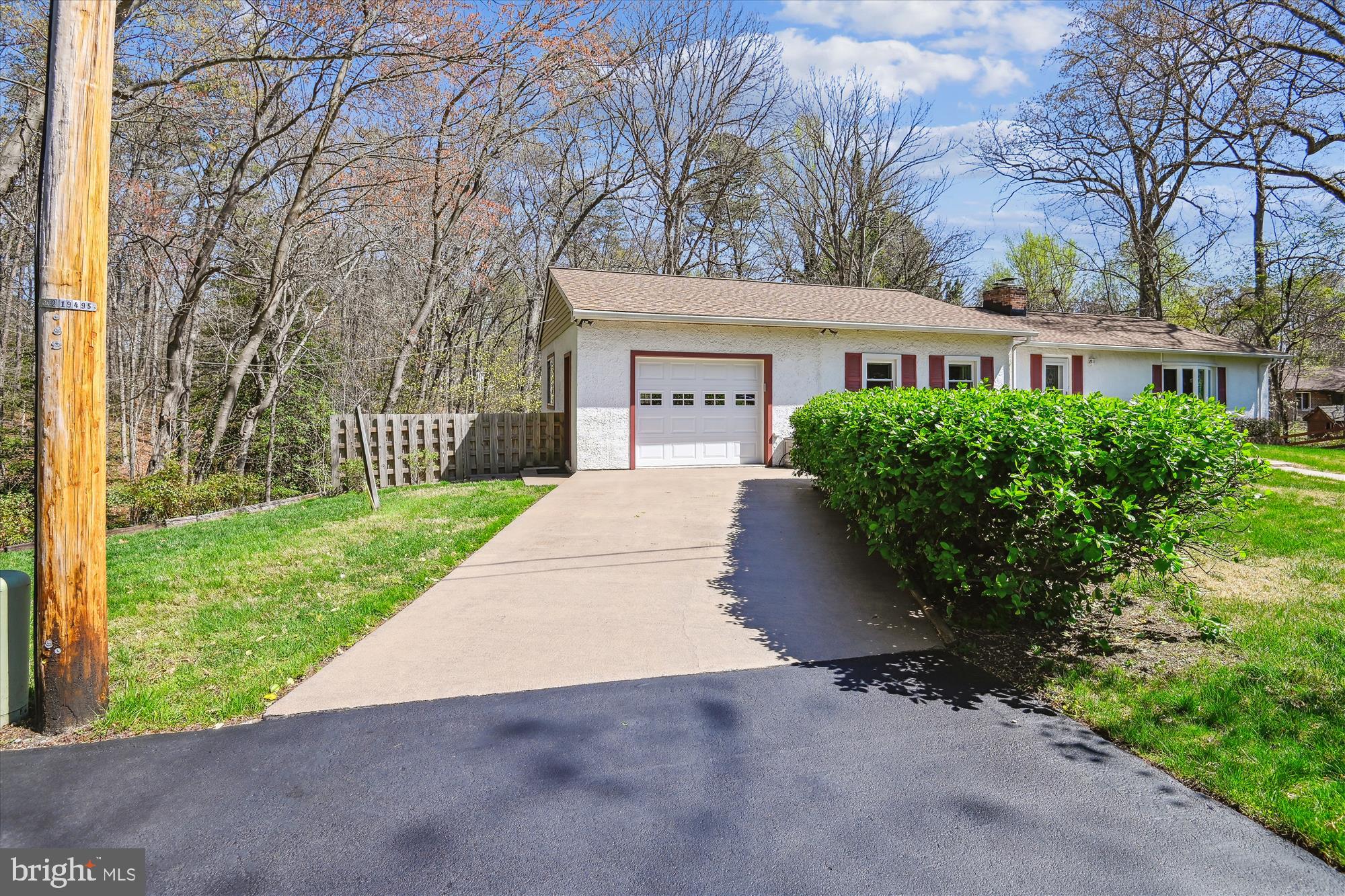 8179 Old Mill Road Pasadena, MD 21122 - Photo 3 of 38 Driveway