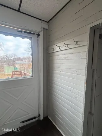 $200,000 | 9 House Avenue, Troy, NY 12180