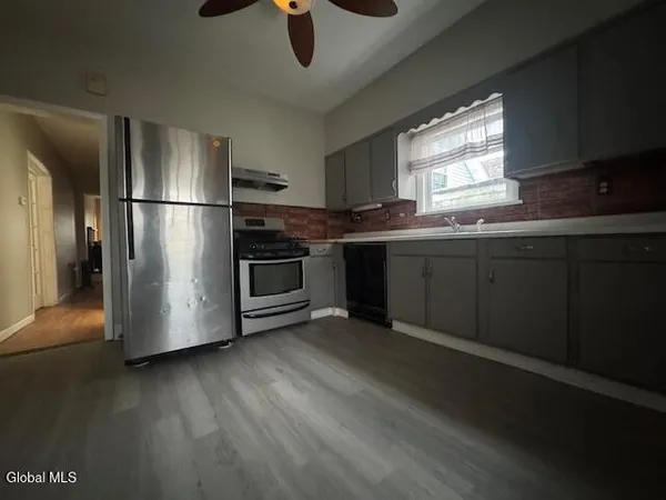 $200,000 | 9 House Avenue, Troy, NY 12180