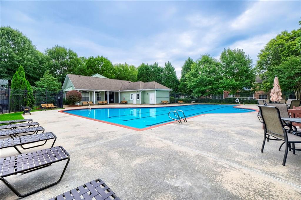 1752 Pryor Road Southwest, Unit 311 Atlanta, GA 30315 - Photo 20 of 21