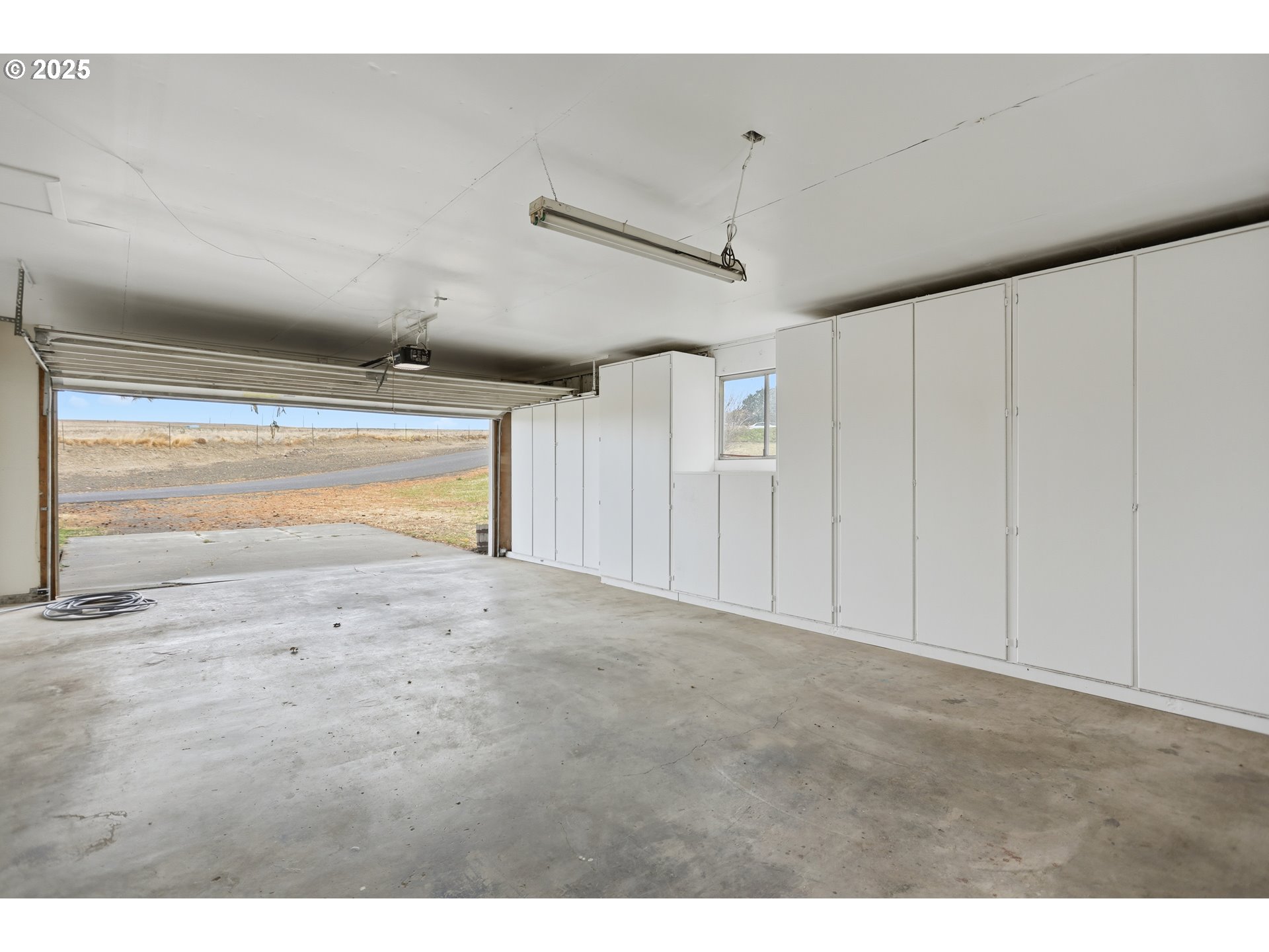 512 6th Street Wasco, OR 97065 - Photo 29 of 45 a view of an empty room