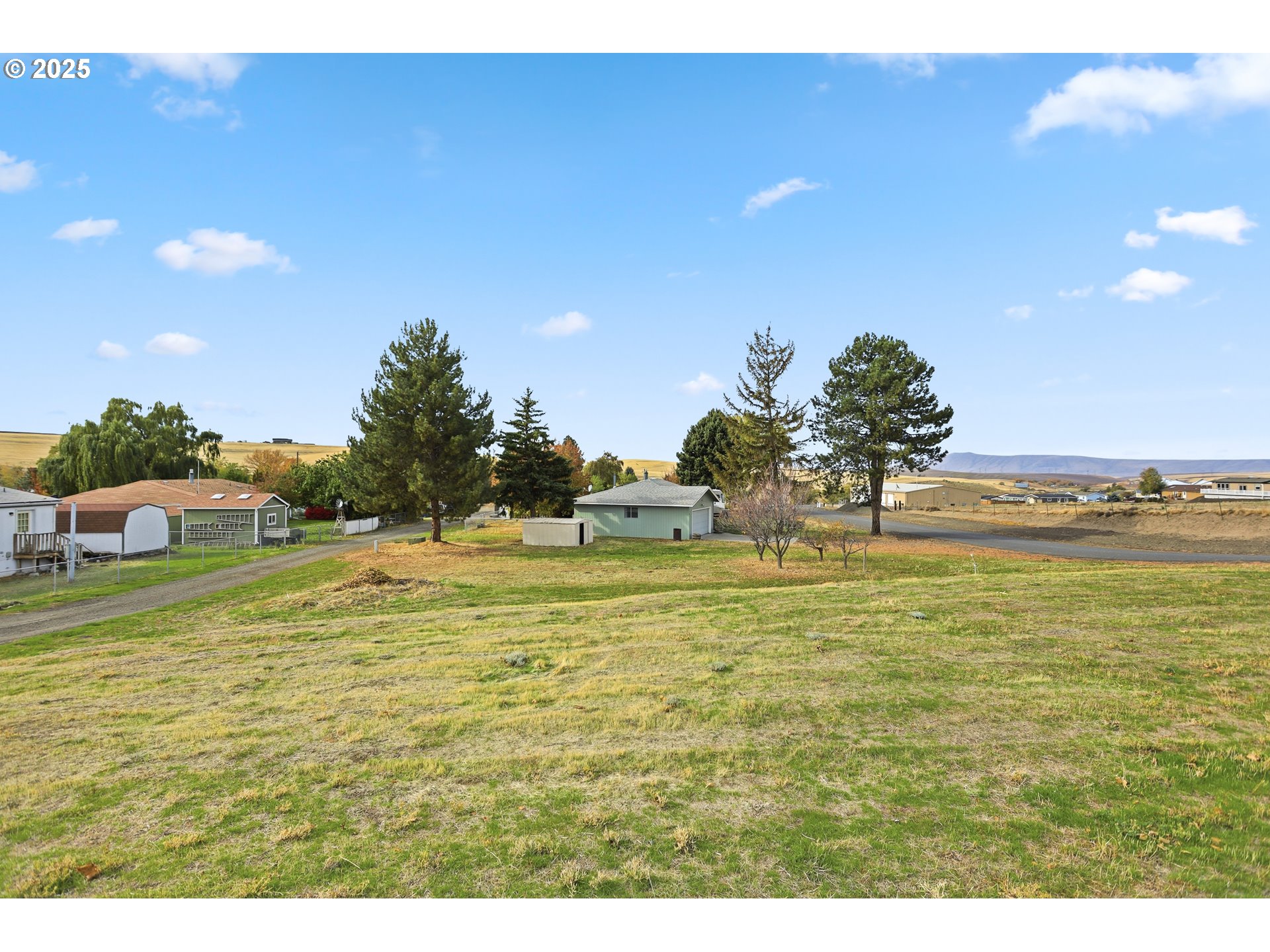 512 6th Street Wasco, OR 97065 - Photo 39 of 45 a view of an ocean view