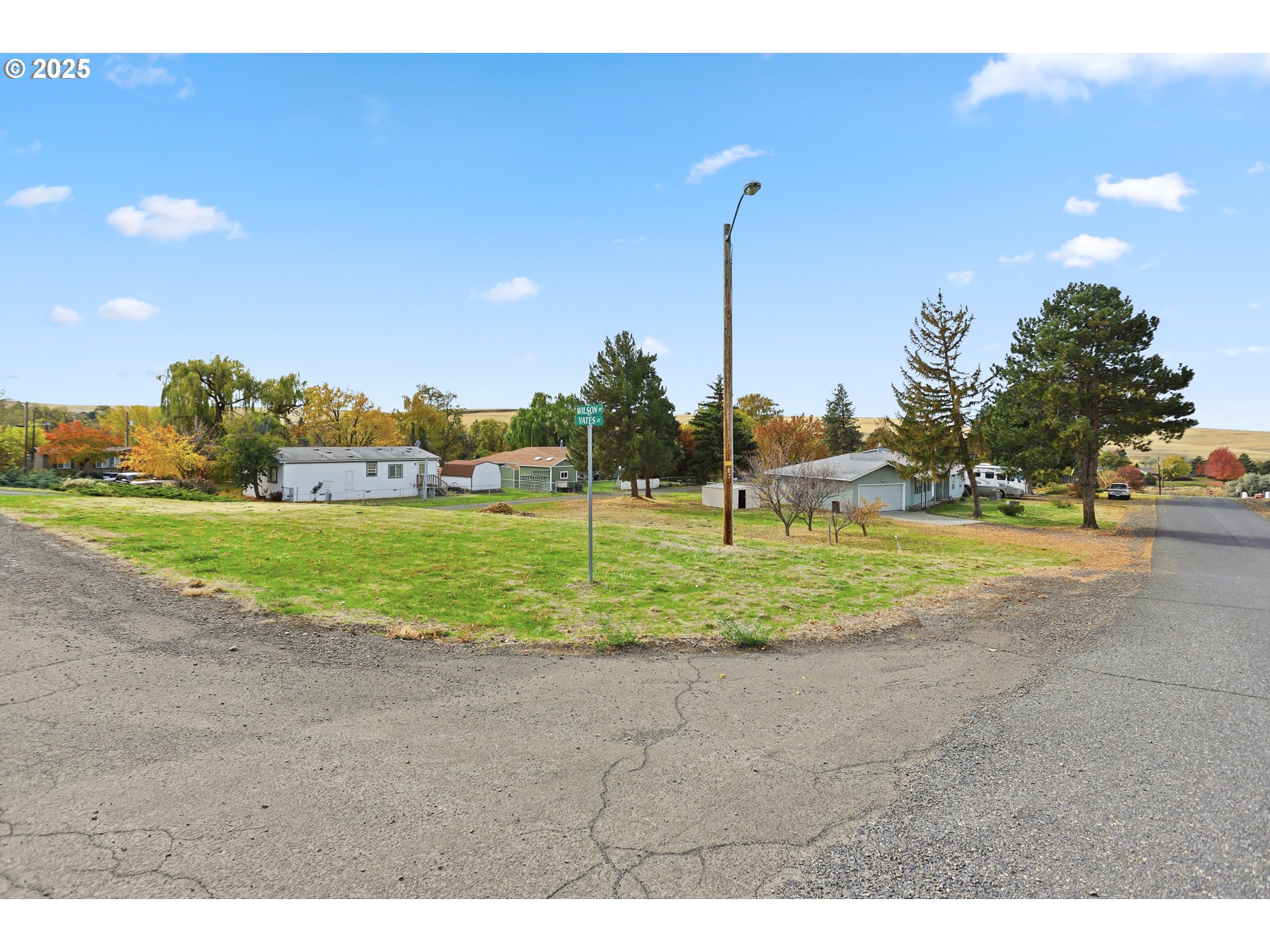 512 6th Street Wasco, OR 97065 - Photo 41 of 45 a view of a park