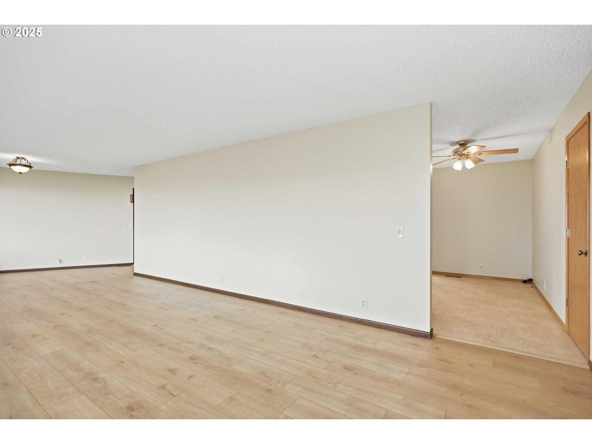 512 6th Street Wasco, OR 97065 - Photo 5 of 45 a view of an empty room