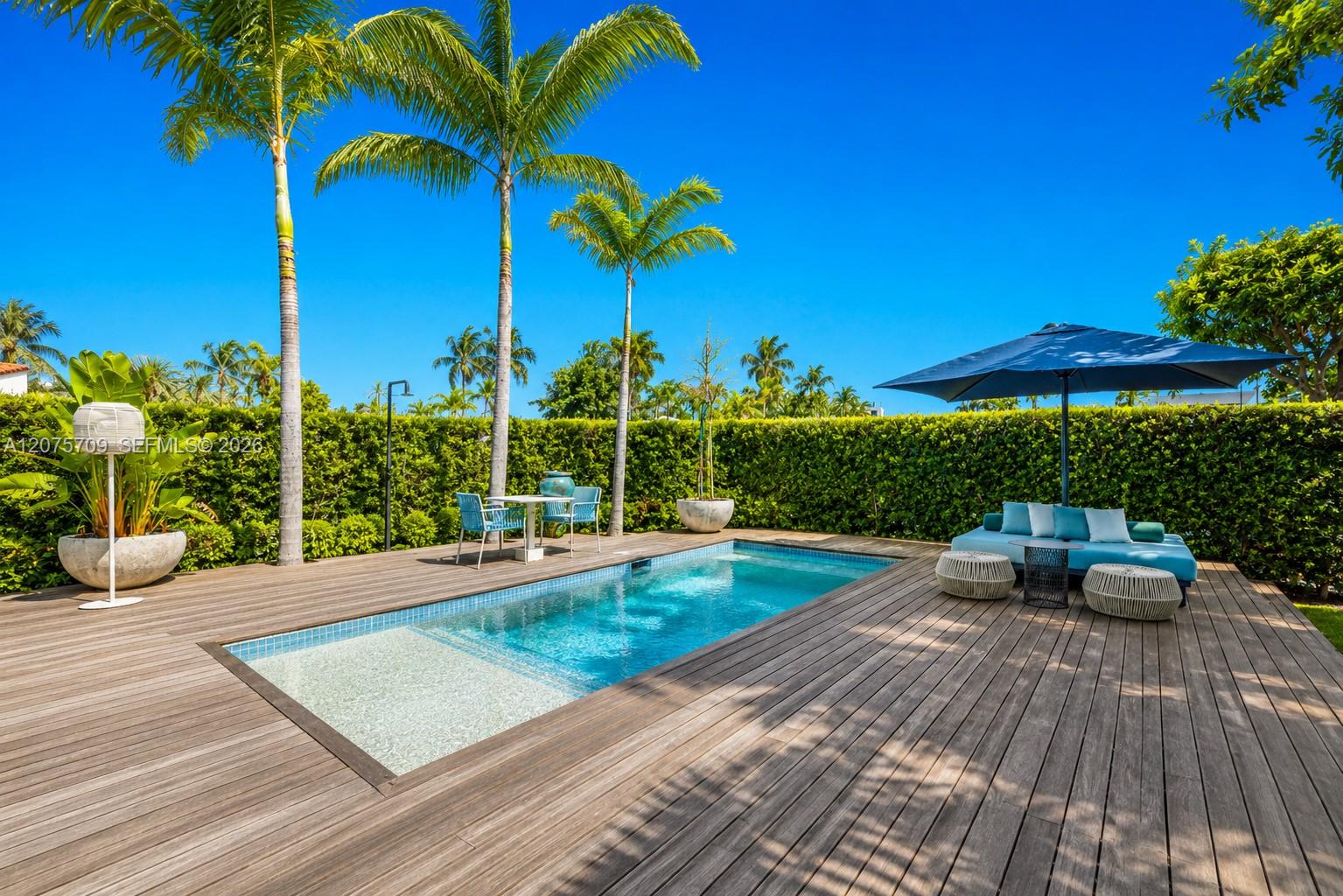 1885 Daytonia Road Miami Beach, FL 33141 - Photo 14 of 40 Gallery Image 14
