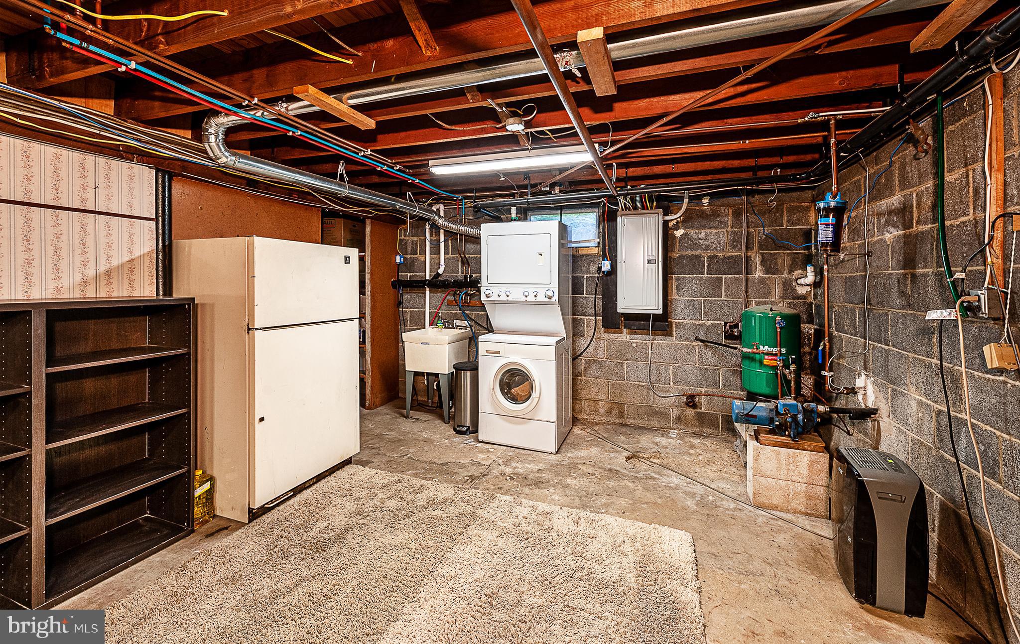 433 Radix Road Williamstown, NJ 08094 - Photo 18 of 32 Basement/Laundry