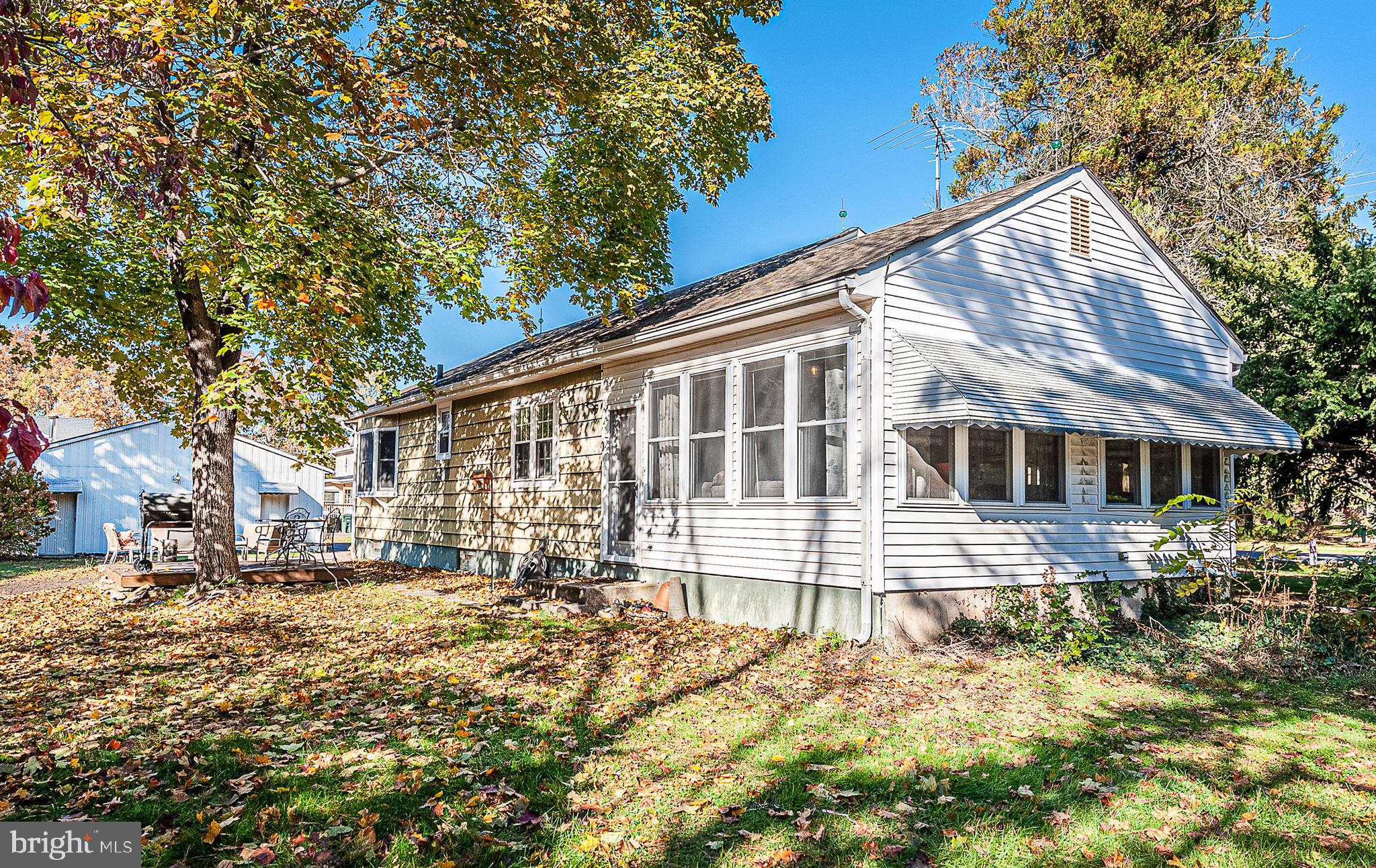 433 Radix Road Williamstown, NJ 08094 - Photo 30 of 32 Side