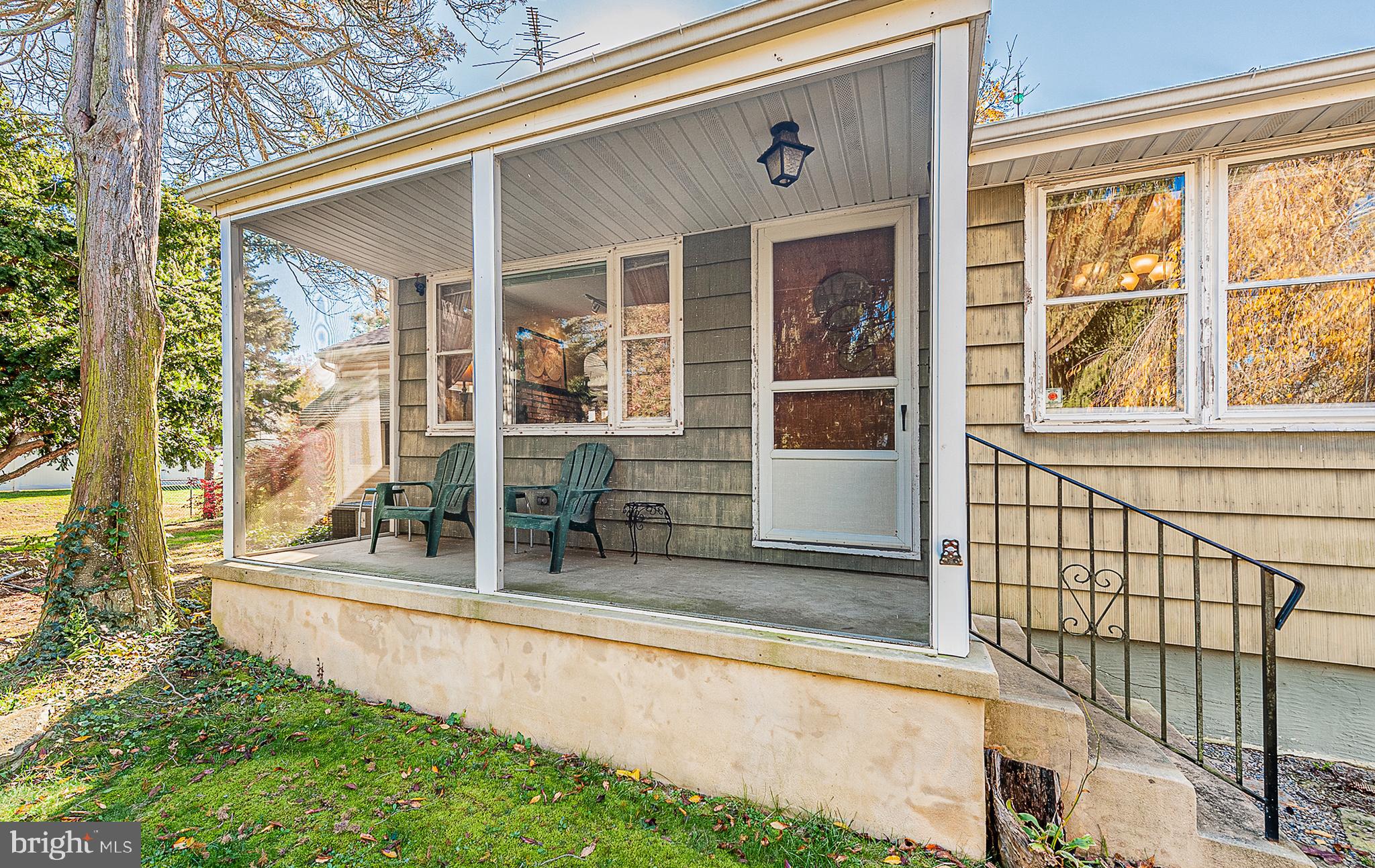433 Radix Road Williamstown, NJ 08094 - Photo 31 of 32 Front Screened Porch