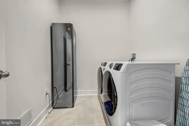 $3,500 | 8353 Amber Beacon Circle, Millersville, MD 21108