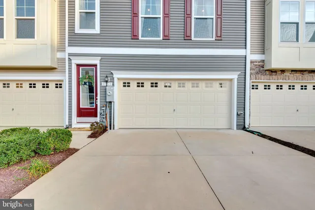 $3,500 | 8353 Amber Beacon Circle, Millersville, MD 21108