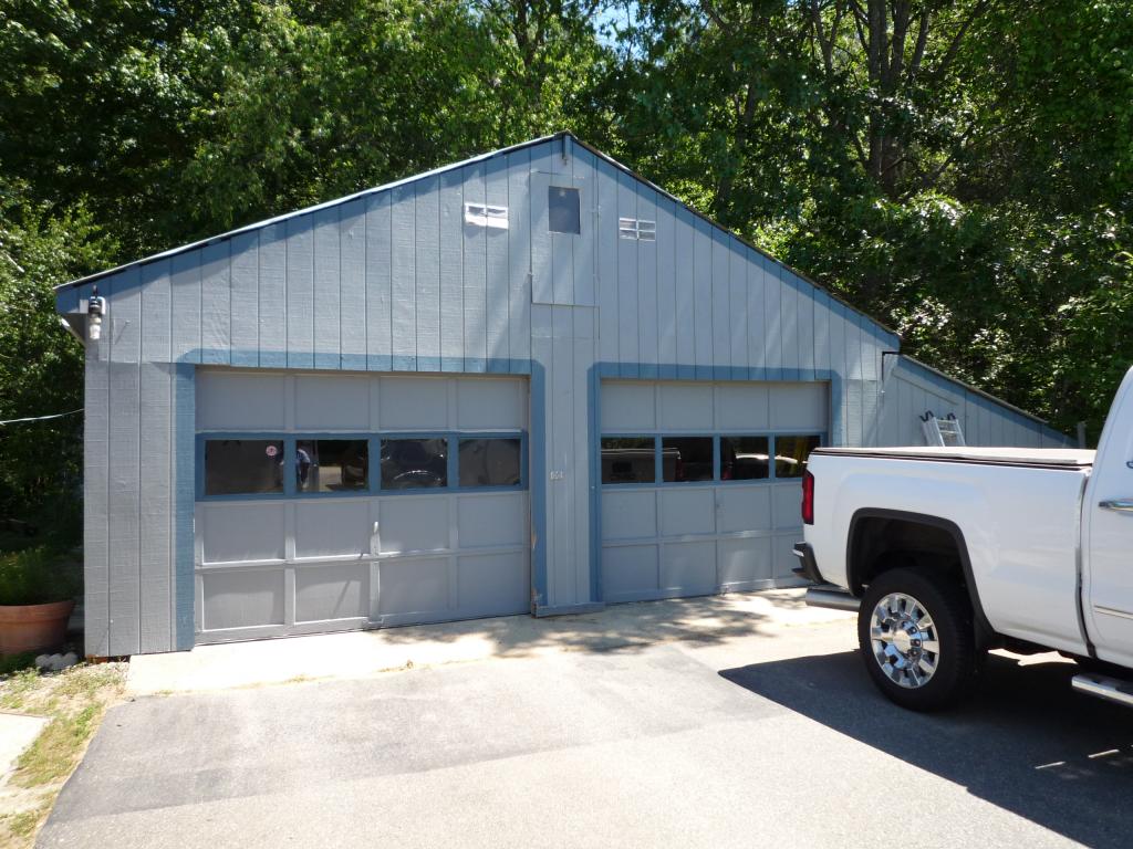 4 Pond Road Raymond, NH 03077 - Photo 19 of 21