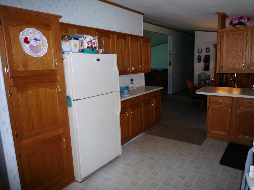 4 Pond Road Raymond, NH 03077 - Photo 4 of 21