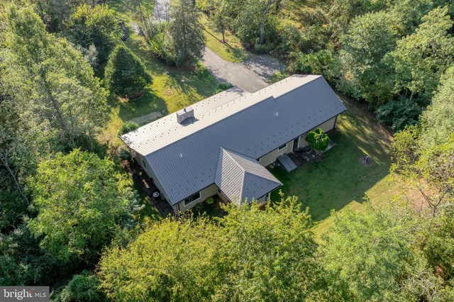 $635,000 | 1967 Pinetown Road, Wellsville, PA 17365