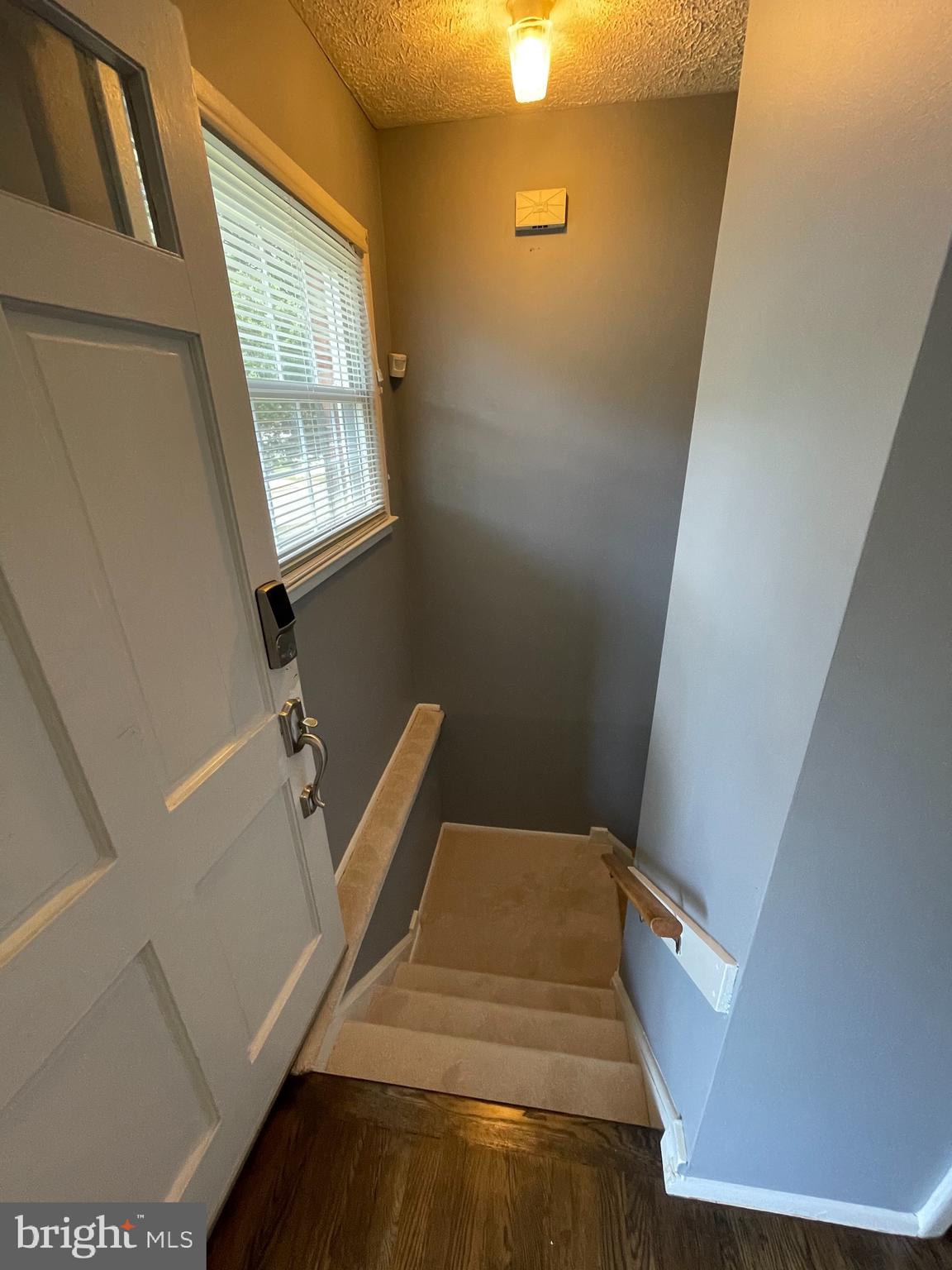 14507 Fullerton Road Woodbridge, VA 22193 - Photo 17 of 27 Gallery Image 17