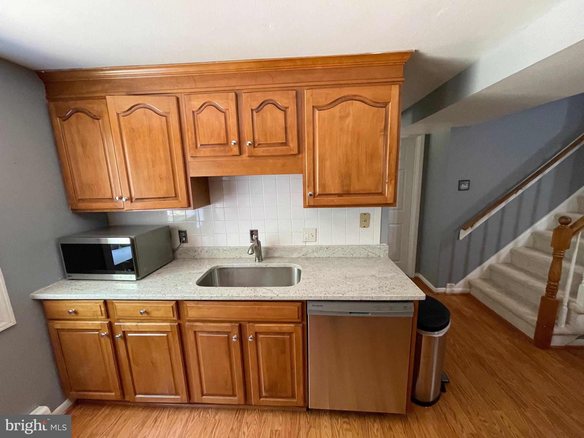 14507 Fullerton Road Woodbridge, VA 22193 - Photo 21 of 27 Gallery Image 21