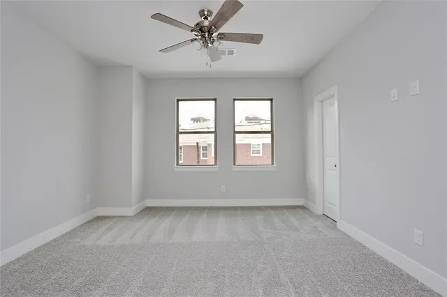 $3,595 | 513 West Bell Street, Houston, TX 77019