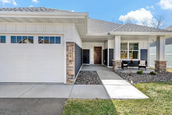 $609,000 | 309 2nd Street Southeast, St. Michael, MN 55376