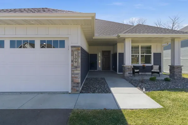 $609,000 | 309 2nd Street Southeast, St. Michael, MN 55376