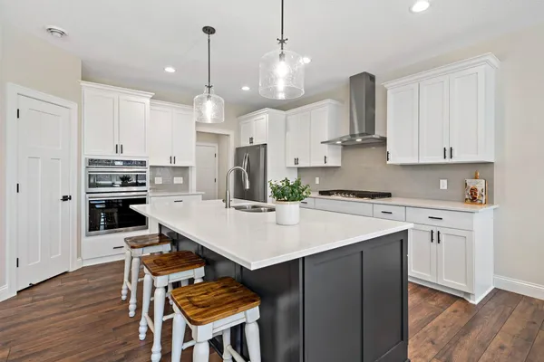$609,000 | 309 2nd Street Southeast, St. Michael, MN 55376