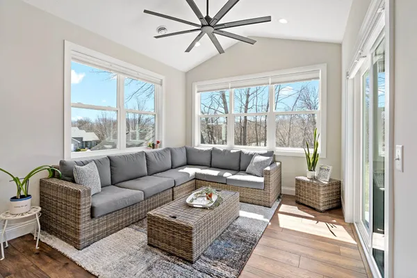 $609,000 | 309 2nd Street Southeast, St. Michael, MN 55376