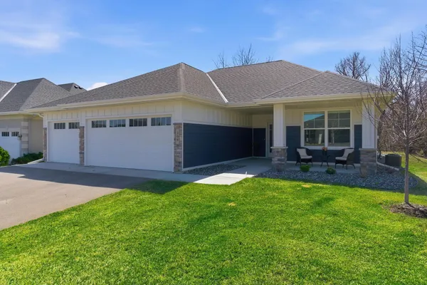 $609,000 | 309 2nd Street Southeast, St. Michael, MN 55376