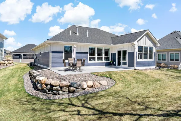 $609,000 | 309 2nd Street Southeast, St. Michael, MN 55376