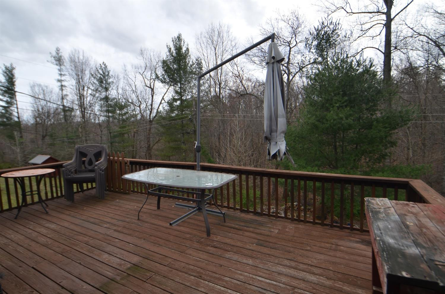 100 Conrad Estates Road Irvine, KY 40336 - Photo 23 of 25 Upper deck has a very private view!!