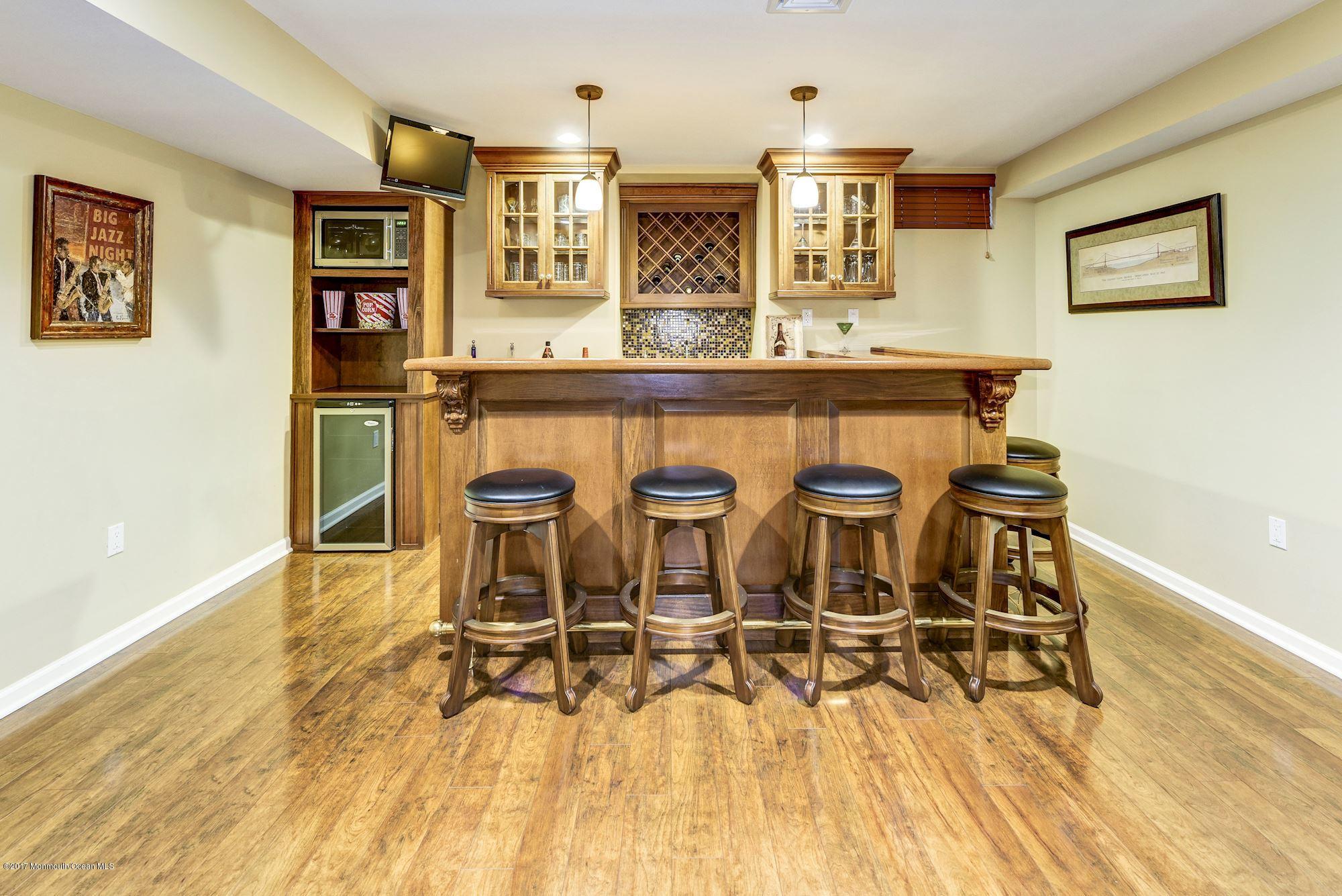 11 Rockingham Court Manalapan, NJ 07726 - Photo 21 of 36 050_11_Rockingham_Ct_193873_237695