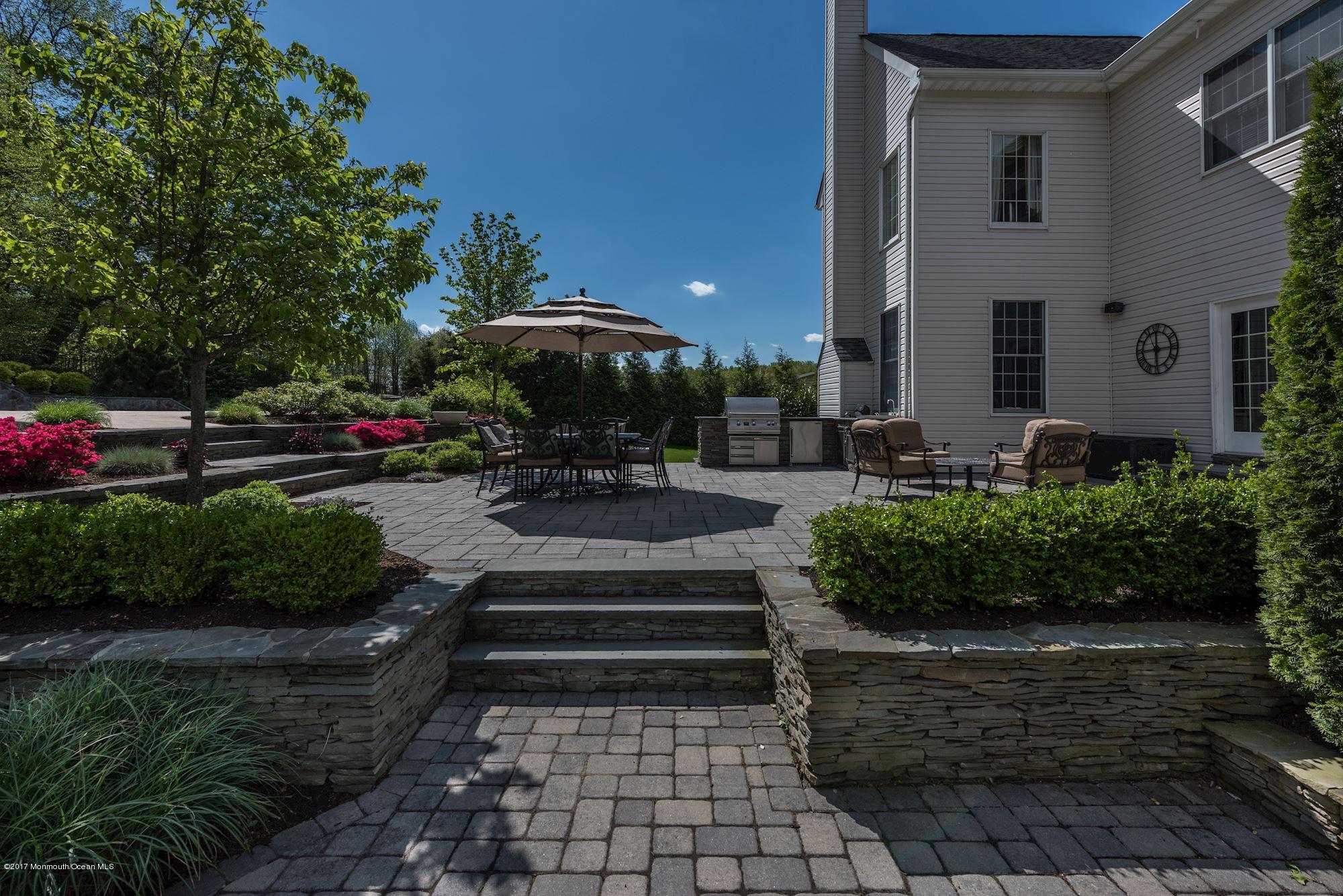 11 Rockingham Court Manalapan, NJ 07726 - Photo 29 of 36 079_11_Rockingham_Ct_193873_240715