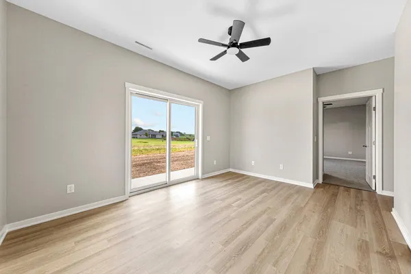 $299,900 | 605 Northwood Place, Janesville, MN 56048