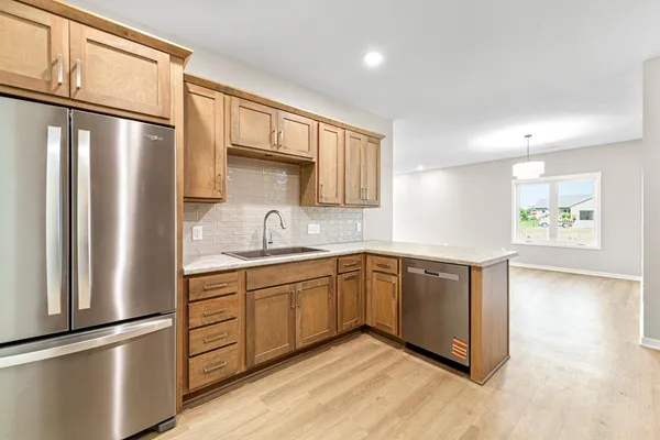 $299,900 | 605 Northwood Place, Janesville, MN 56048