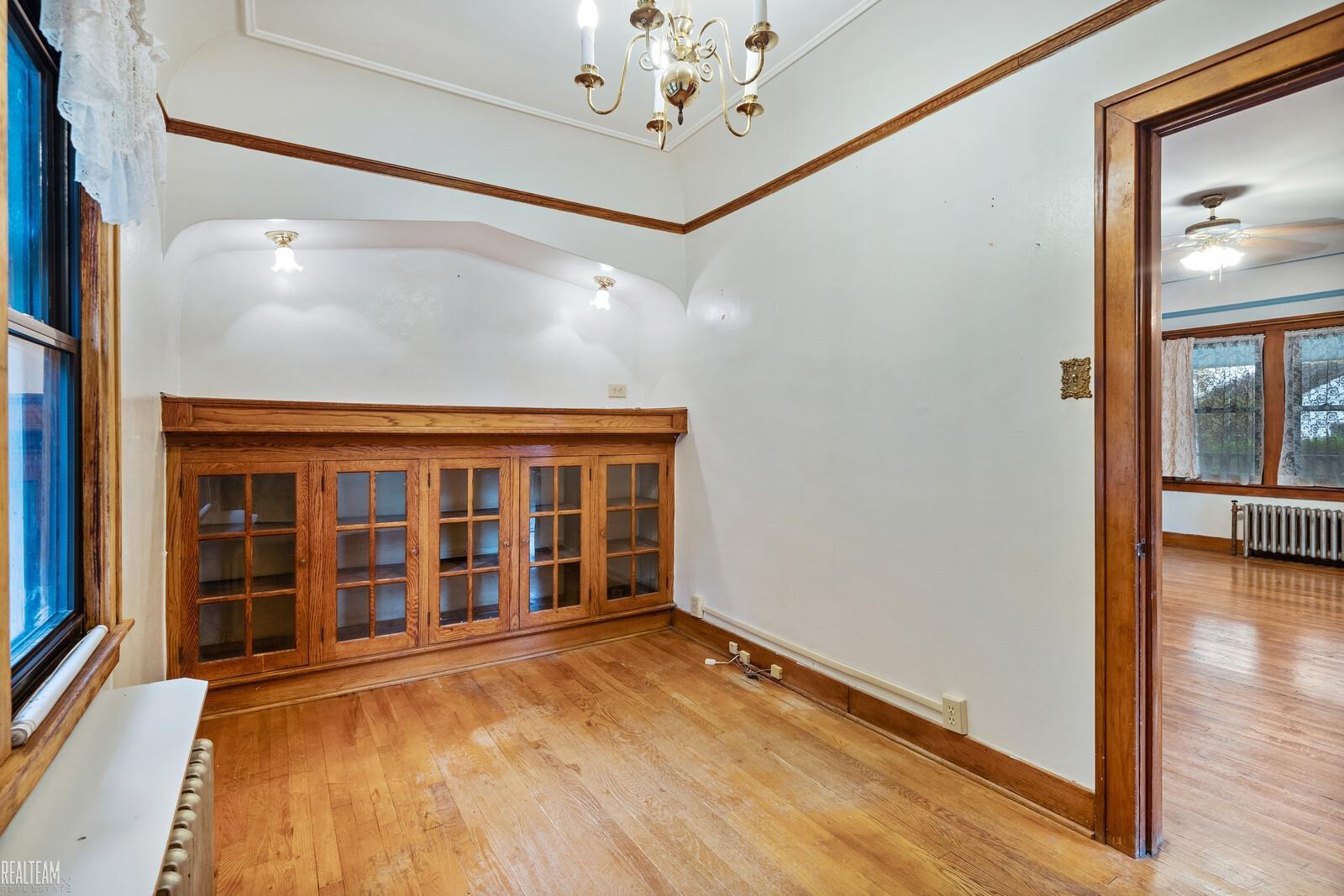 22246 Virginia Eastpointe, MI 48021 - Photo 50 of 69 50130672-13745AC4-4B91-4BC2-A94C-4FDCD751C77D.JPG