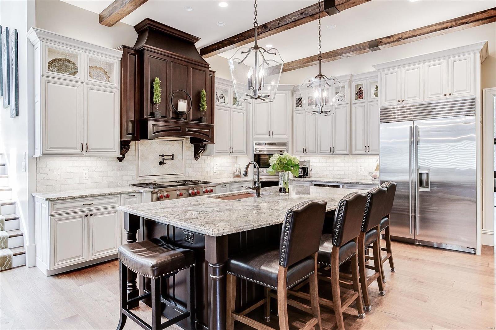 9701 Fall Ridge Trail St. Louis, MO 63127 - Photo 11 of 60 Gallery Image 11