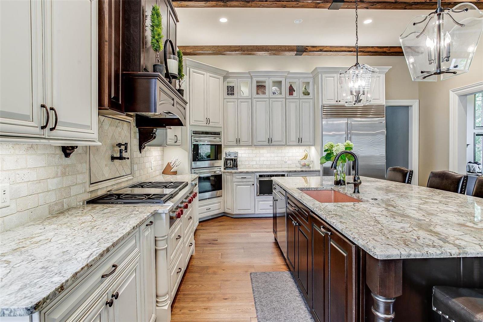 9701 Fall Ridge Trail St. Louis, MO 63127 - Photo 12 of 60 Gallery Image 12