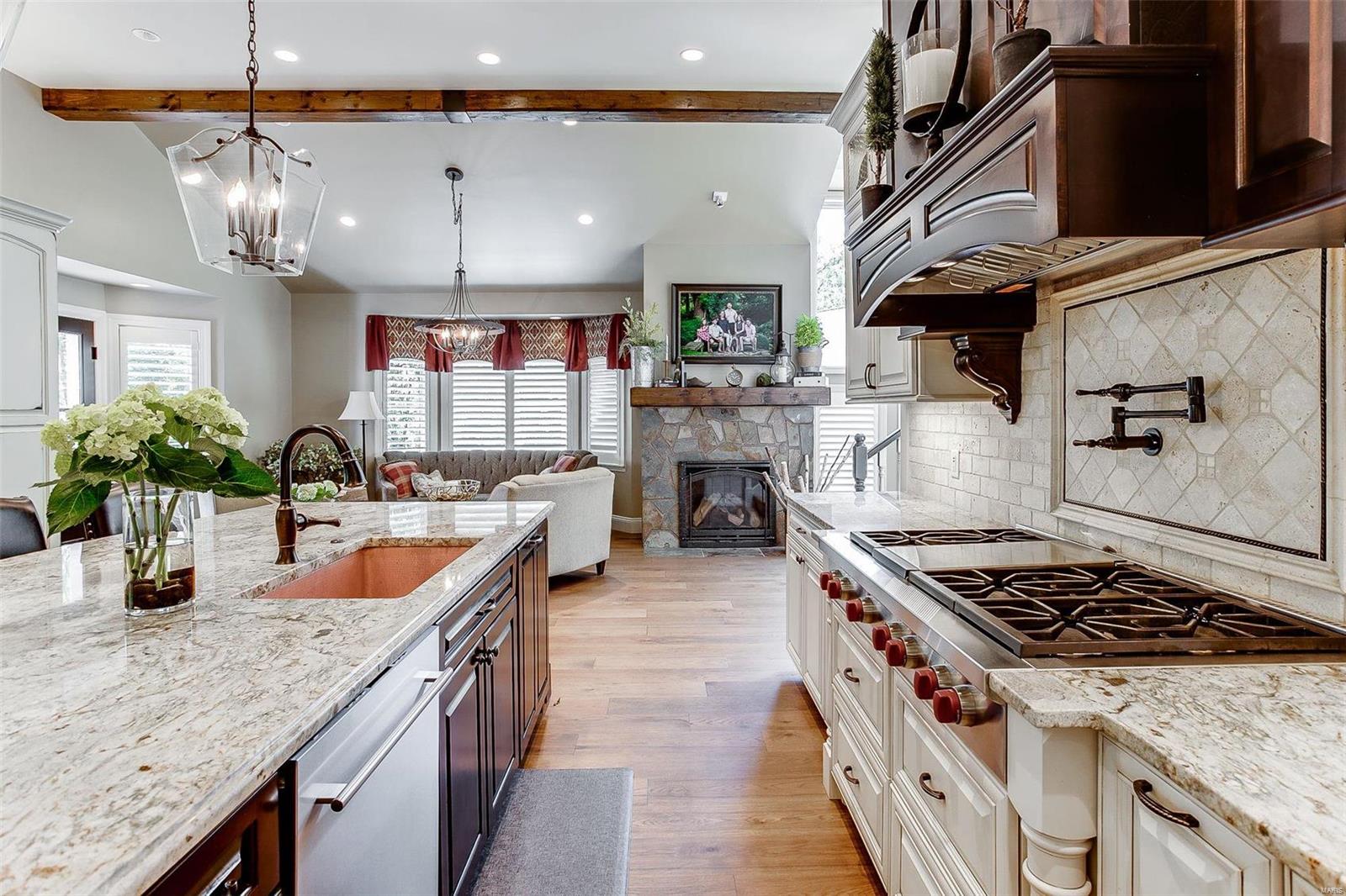 9701 Fall Ridge Trail St. Louis, MO 63127 - Photo 13 of 60 Gallery Image 13