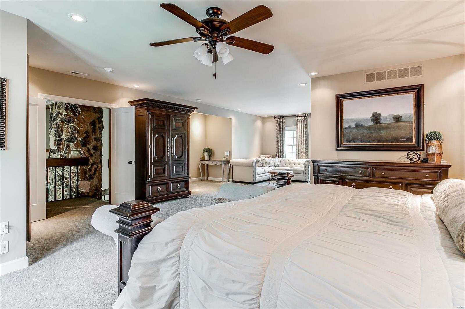 9701 Fall Ridge Trail St. Louis, MO 63127 - Photo 23 of 60 Gallery Image 23