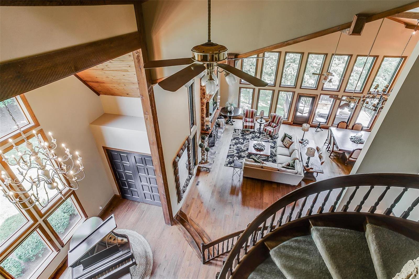 9701 Fall Ridge Trail St. Louis, MO 63127 - Photo 32 of 60 Gallery Image 32