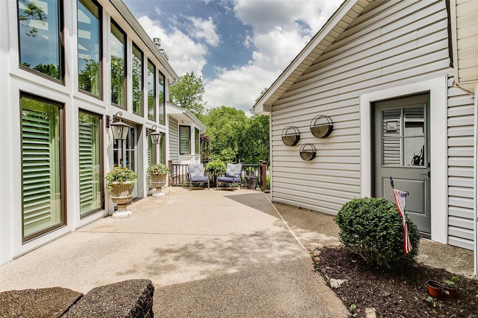 9701 Fall Ridge Trail St. Louis, MO 63127 - Photo 49 of 60 Gallery Image 49