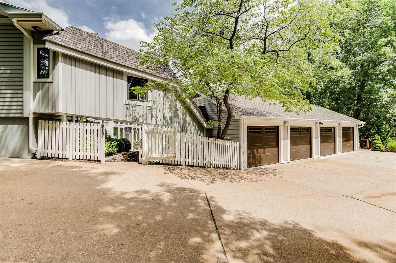 9701 Fall Ridge Trail St. Louis, MO 63127 - Photo 50 of 60 Gallery Image 50