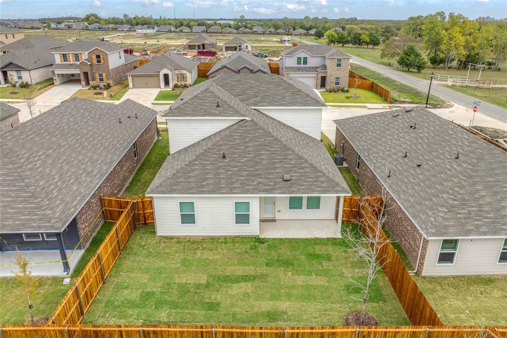 3428 Rendezvous Way Sherman, TX 75090 - Photo 4 of 38